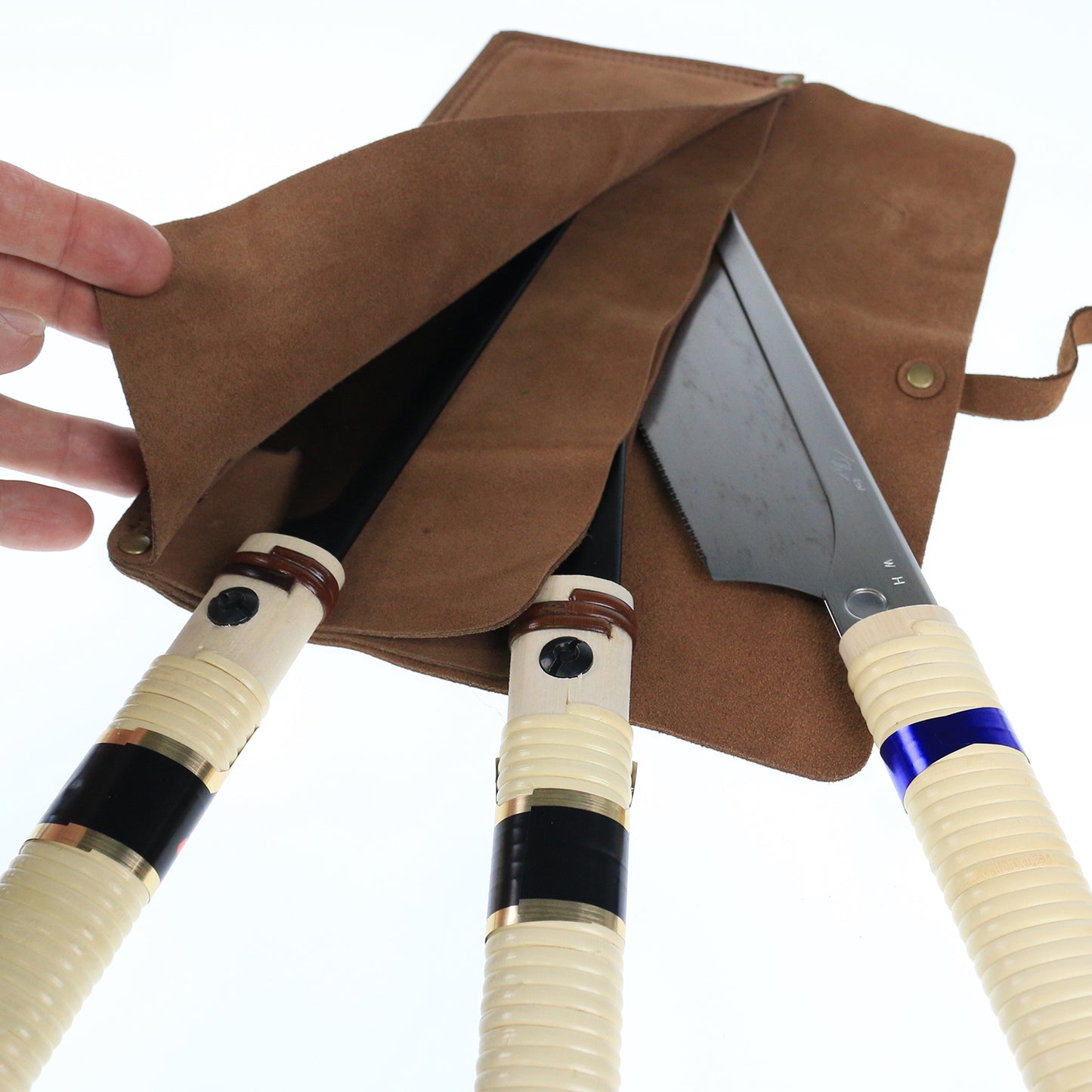En Mina 3 Pocket Suede Japanese Saw Wrap