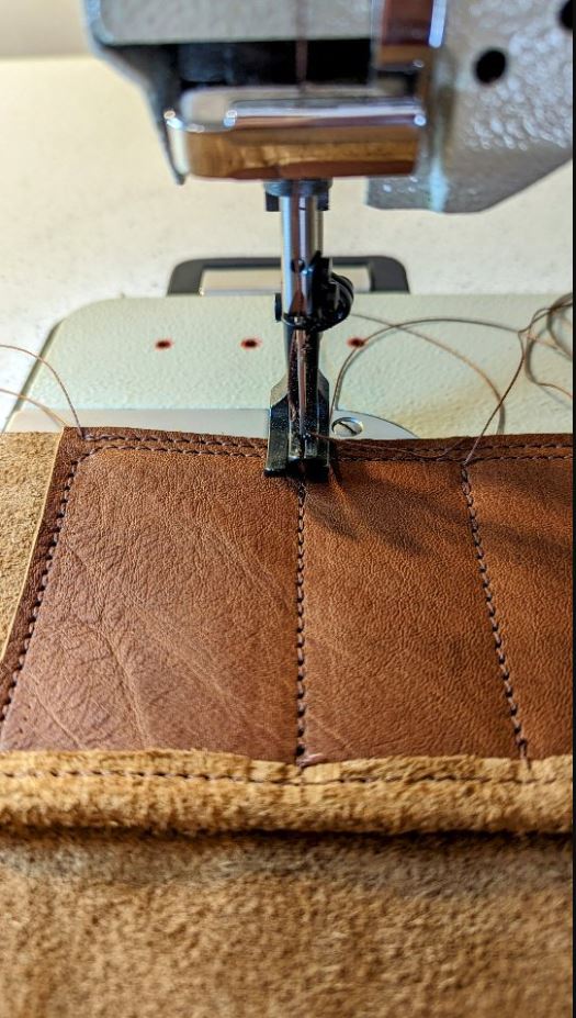 En Mina 2 Pocket Suede Handsaw Cover