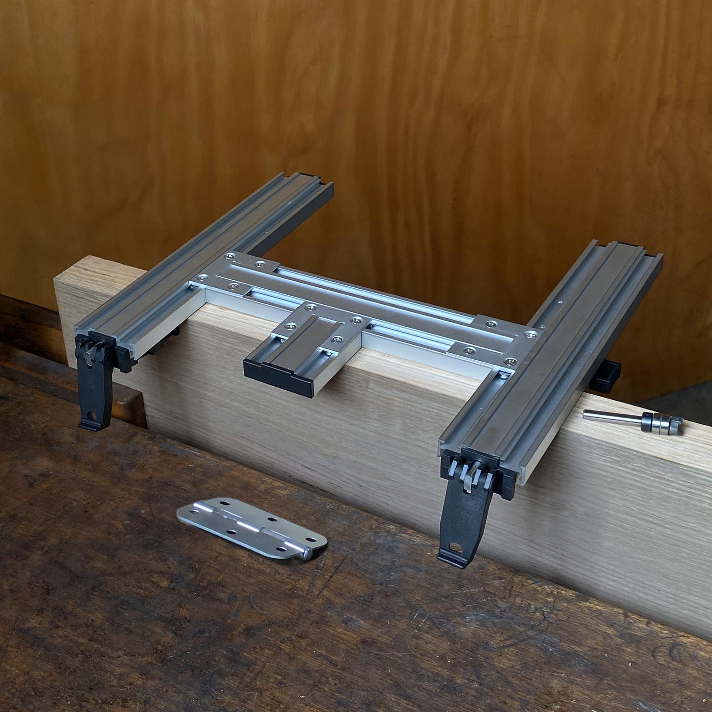 Carbatec Hinge Mortising Jig with Bit
