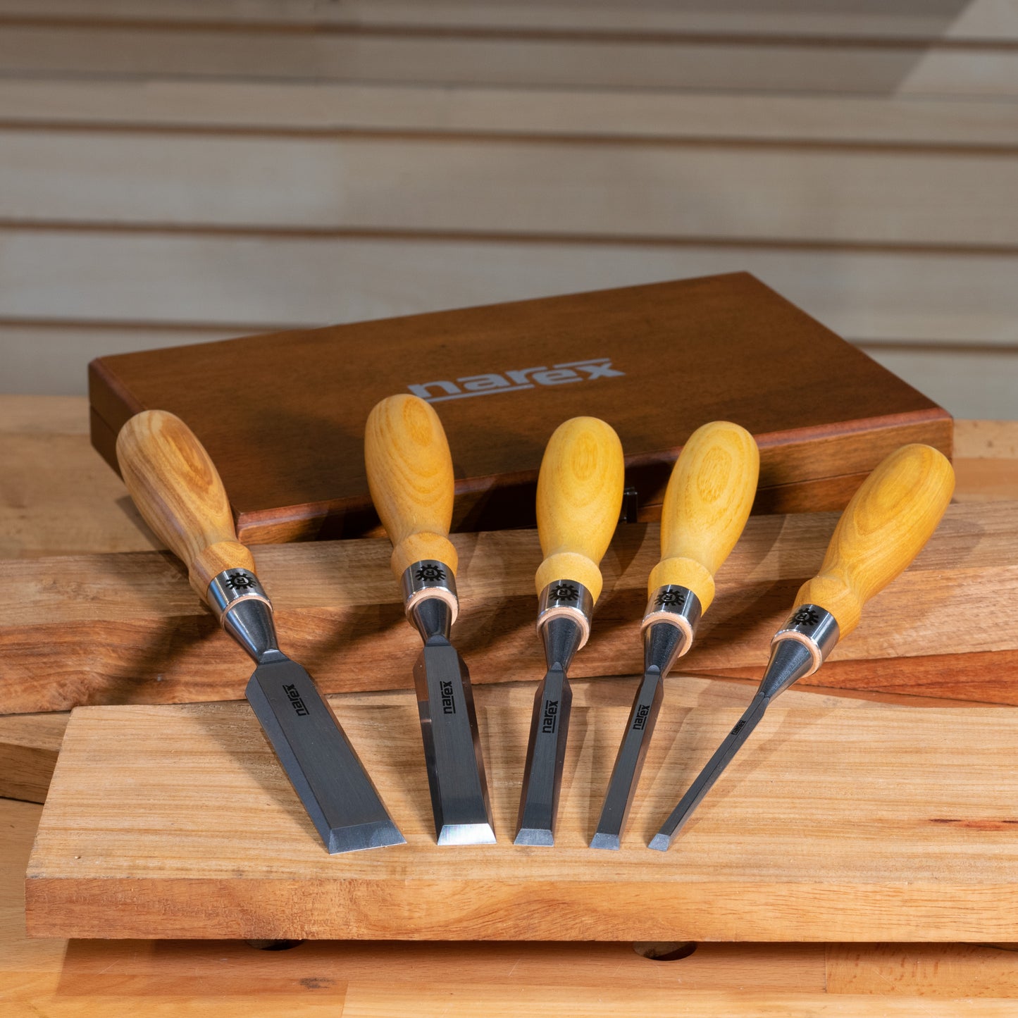 Narex Premium Richter Cryogenic 5pc Bevel Edge Chisel Set in Wooden Case