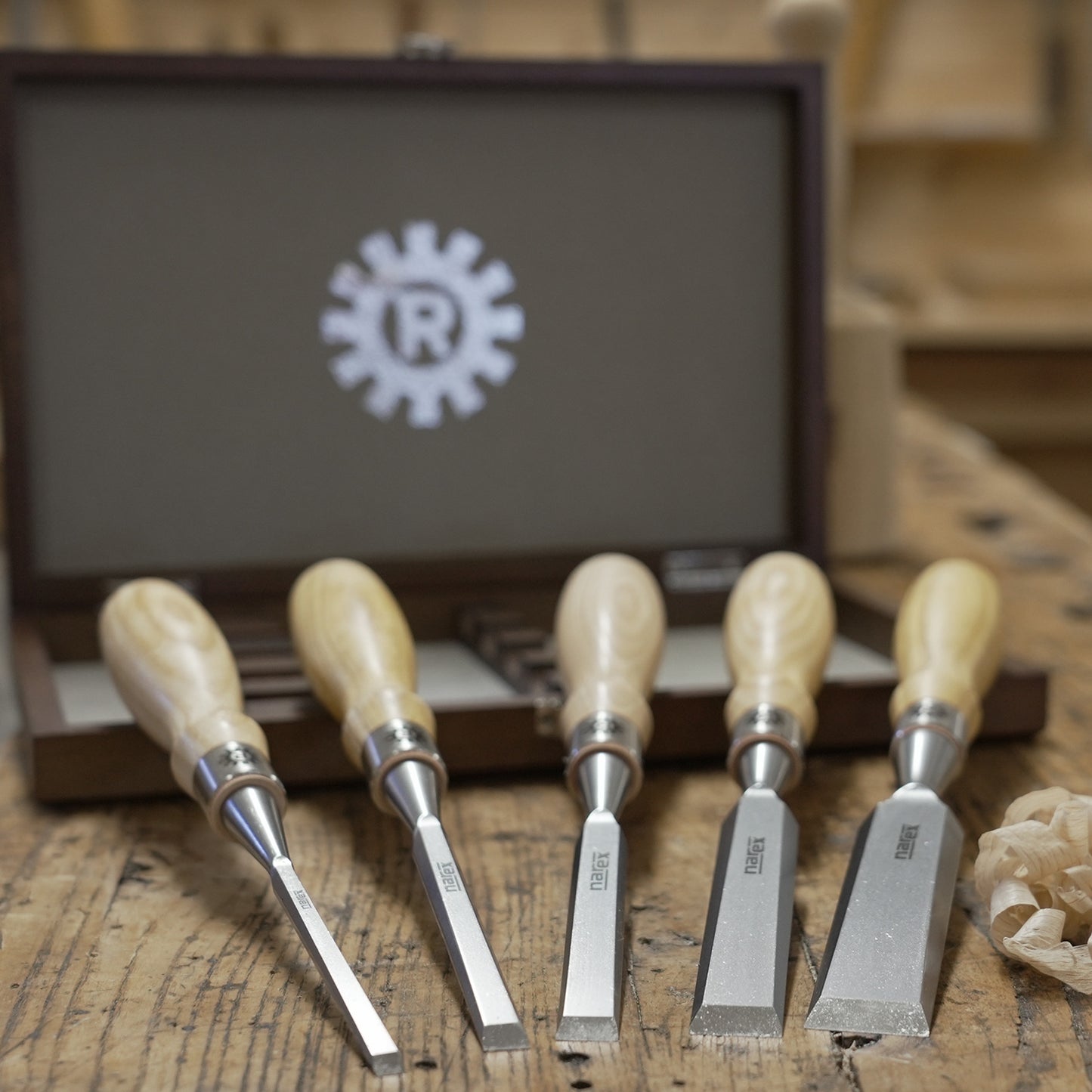 Narex Premium Richter Cryogenic 5pc Bevel Edge Chisel Set in Wooden Case