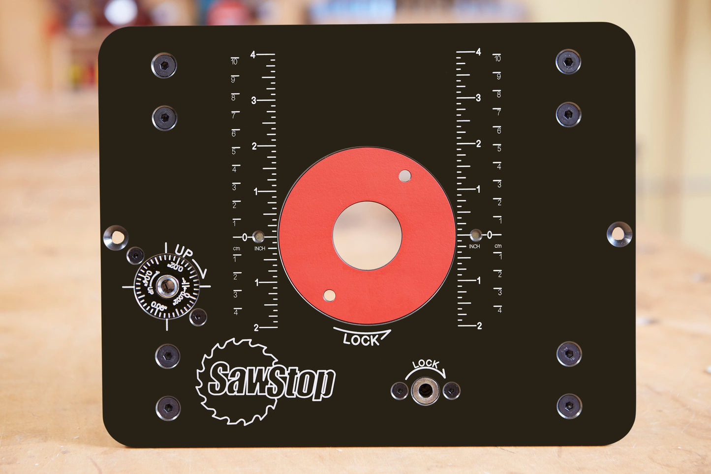 SawStop Router Lift - suit fixed base routers