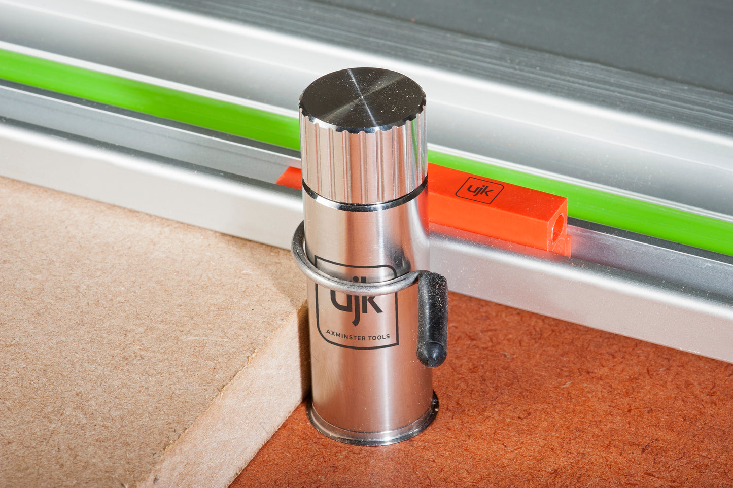 UJK Technology Parf Super Dog