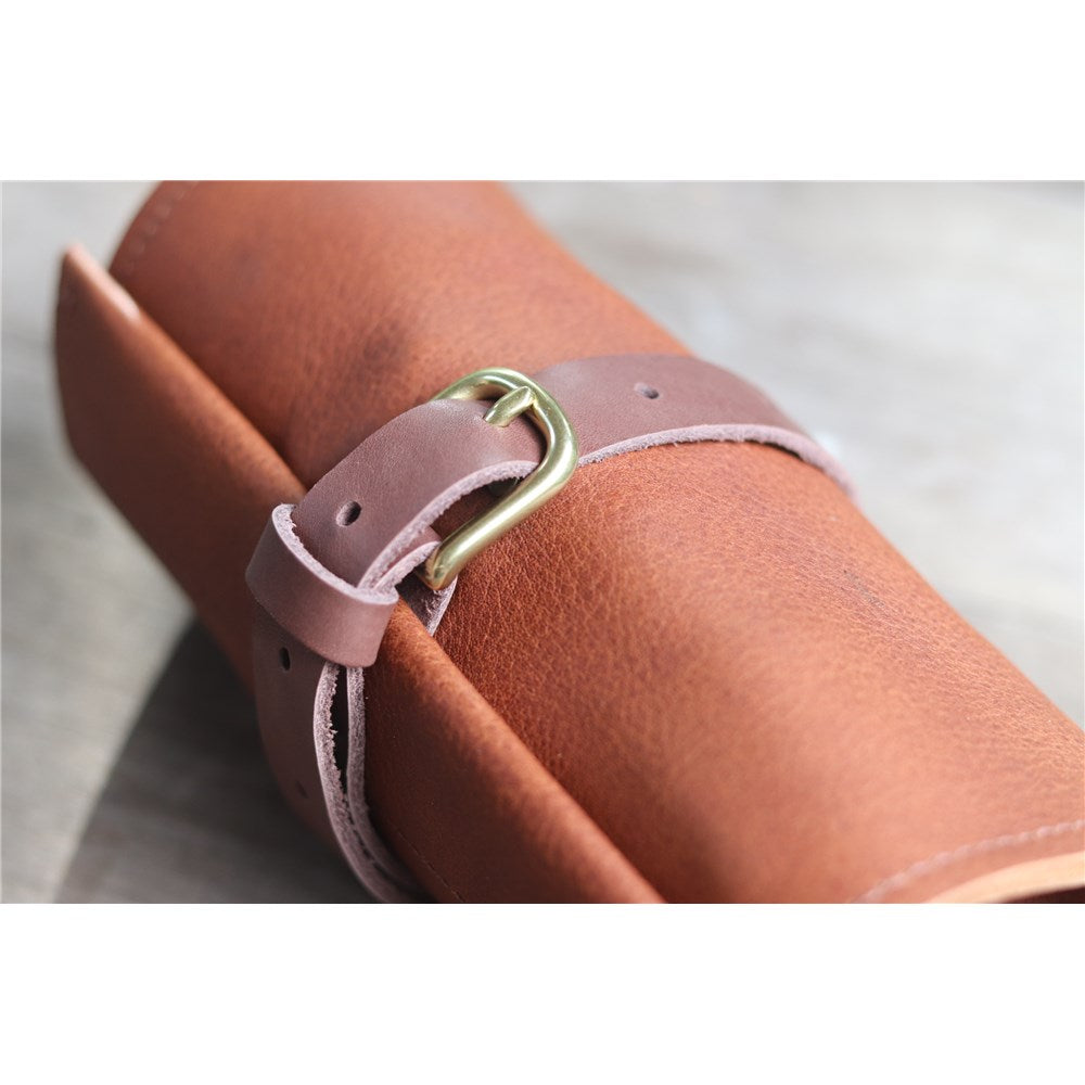 En Mina Palm Chisel Leather Roll 7 Slots