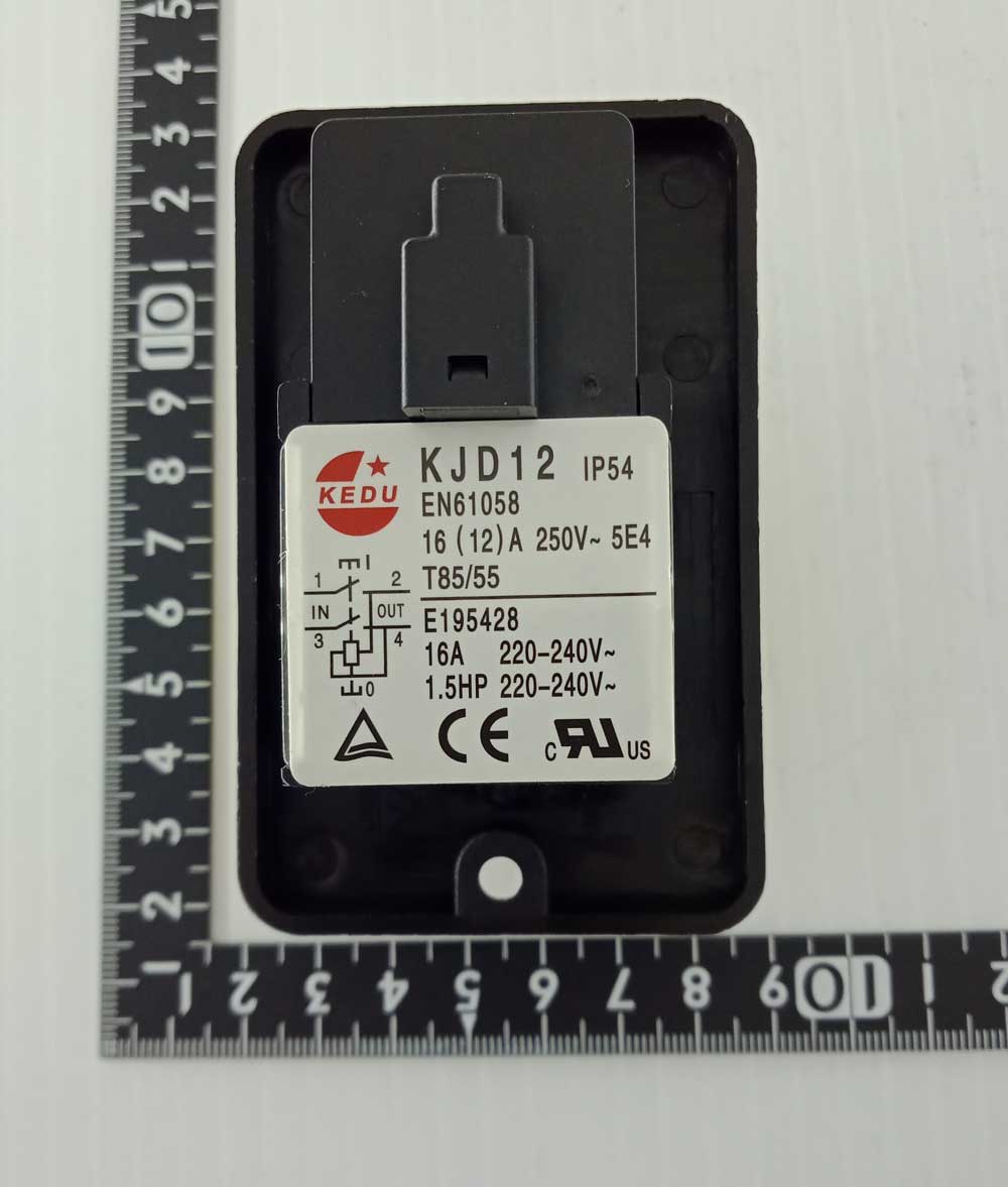 Carbatec NVR Replacement Switch - suits many Carbatec machines(56x88mm plate size)